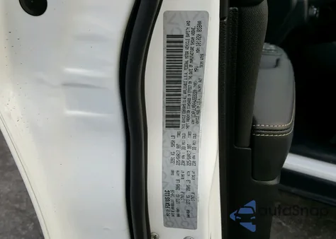 2017 Jeep Cherokee Sport из США, поврежденный, VIN 1C4PJLAB4HW559220